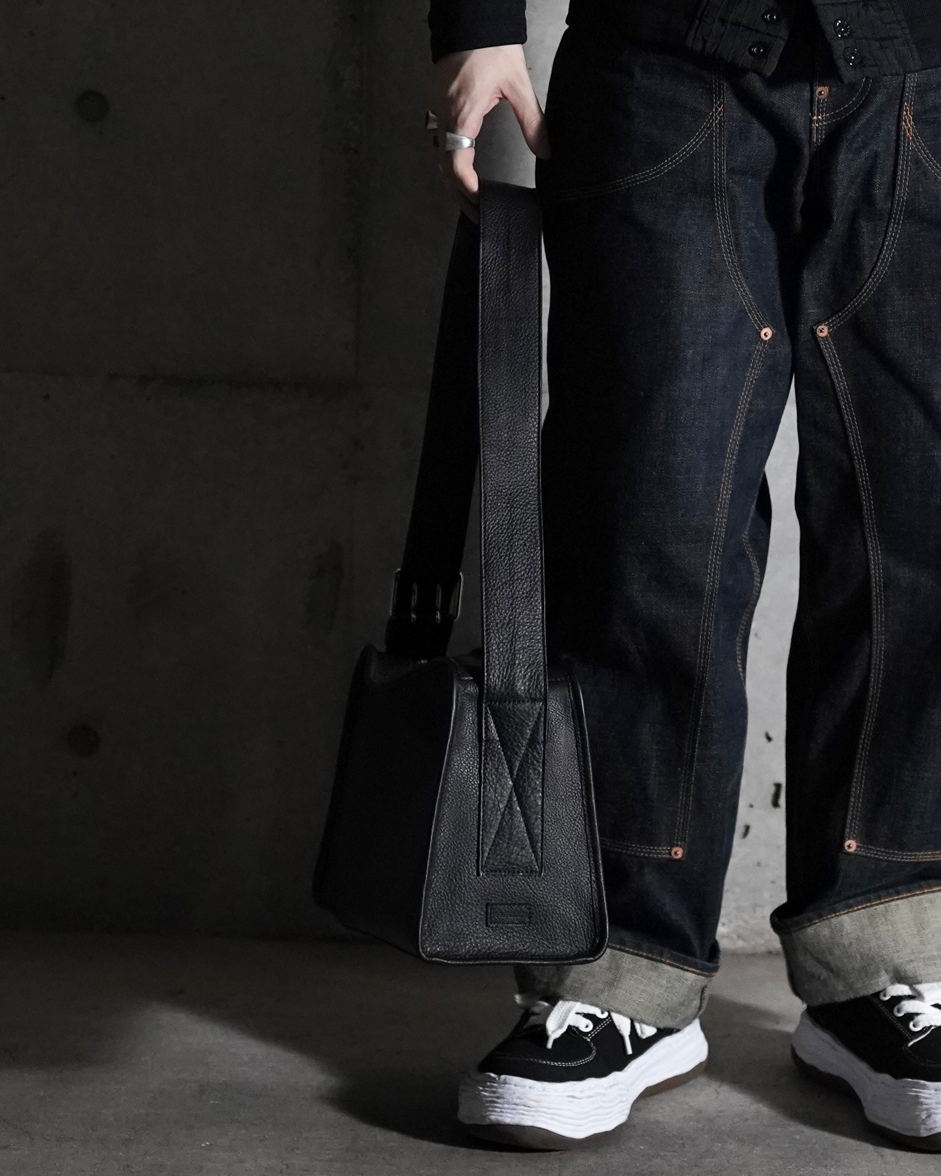 05 aurea(※3月発売予定)