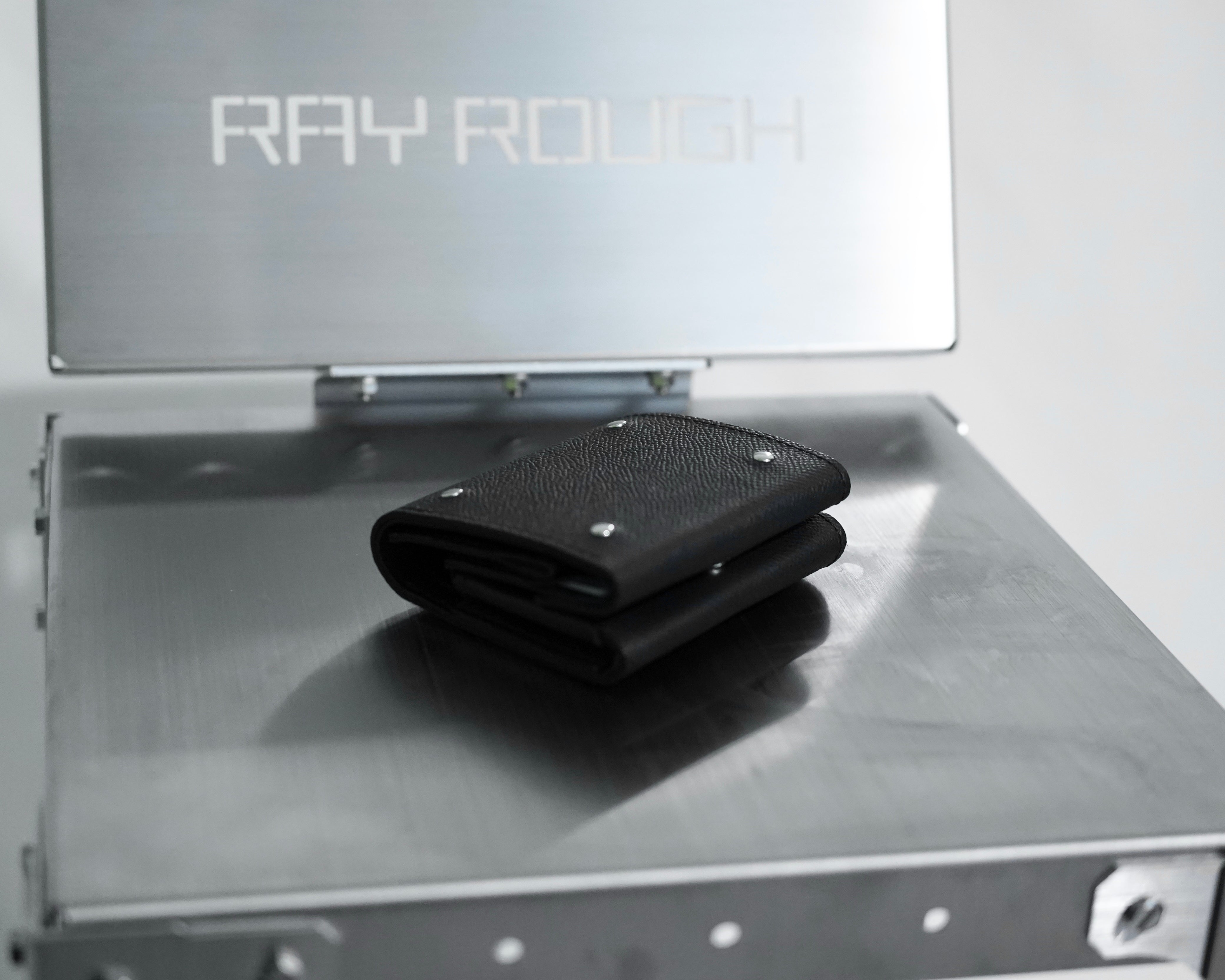 01 tramonto – RAY ROUGH
